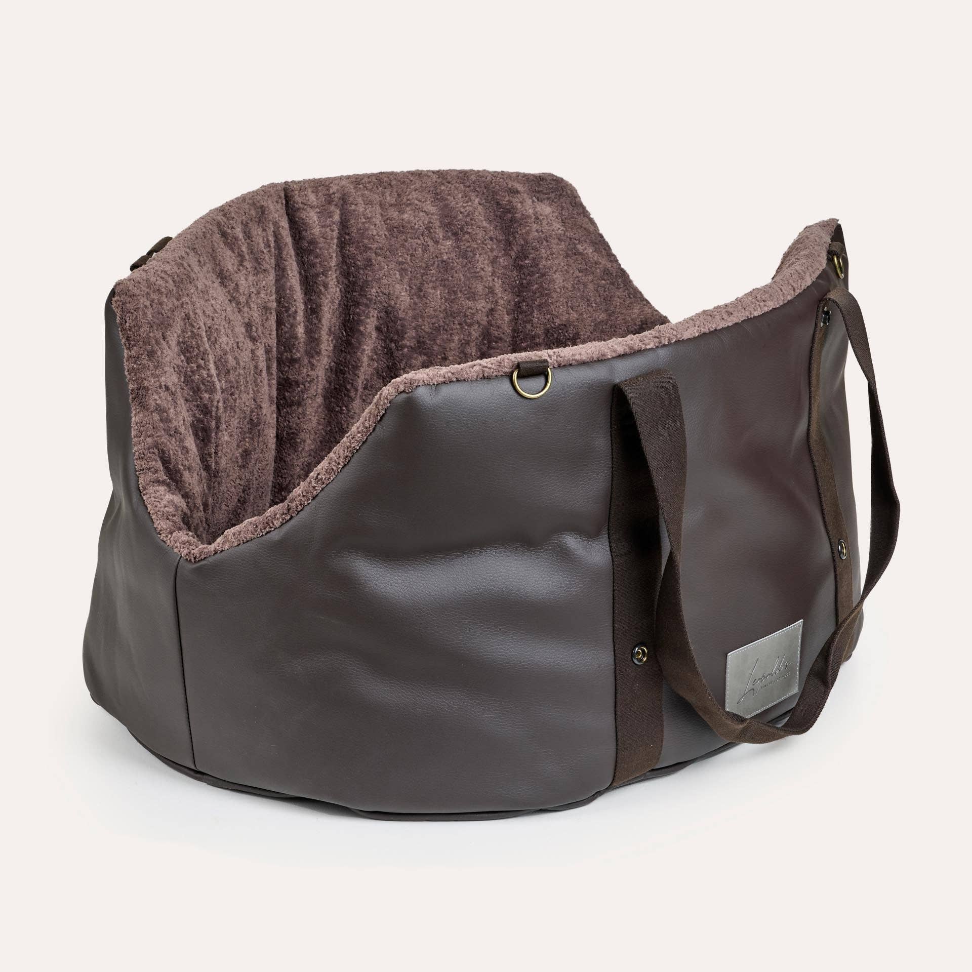 Leopold's Finest Hundereisetasche & Hundeautositz