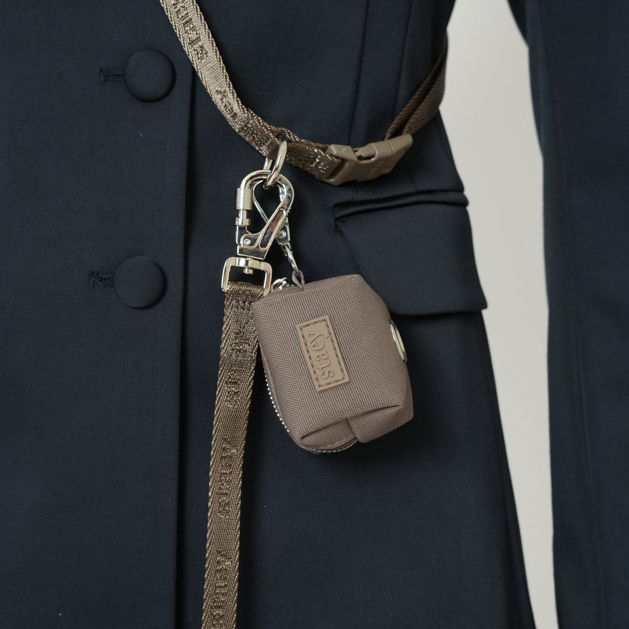 Kotbeutelhalter Elma Taupe