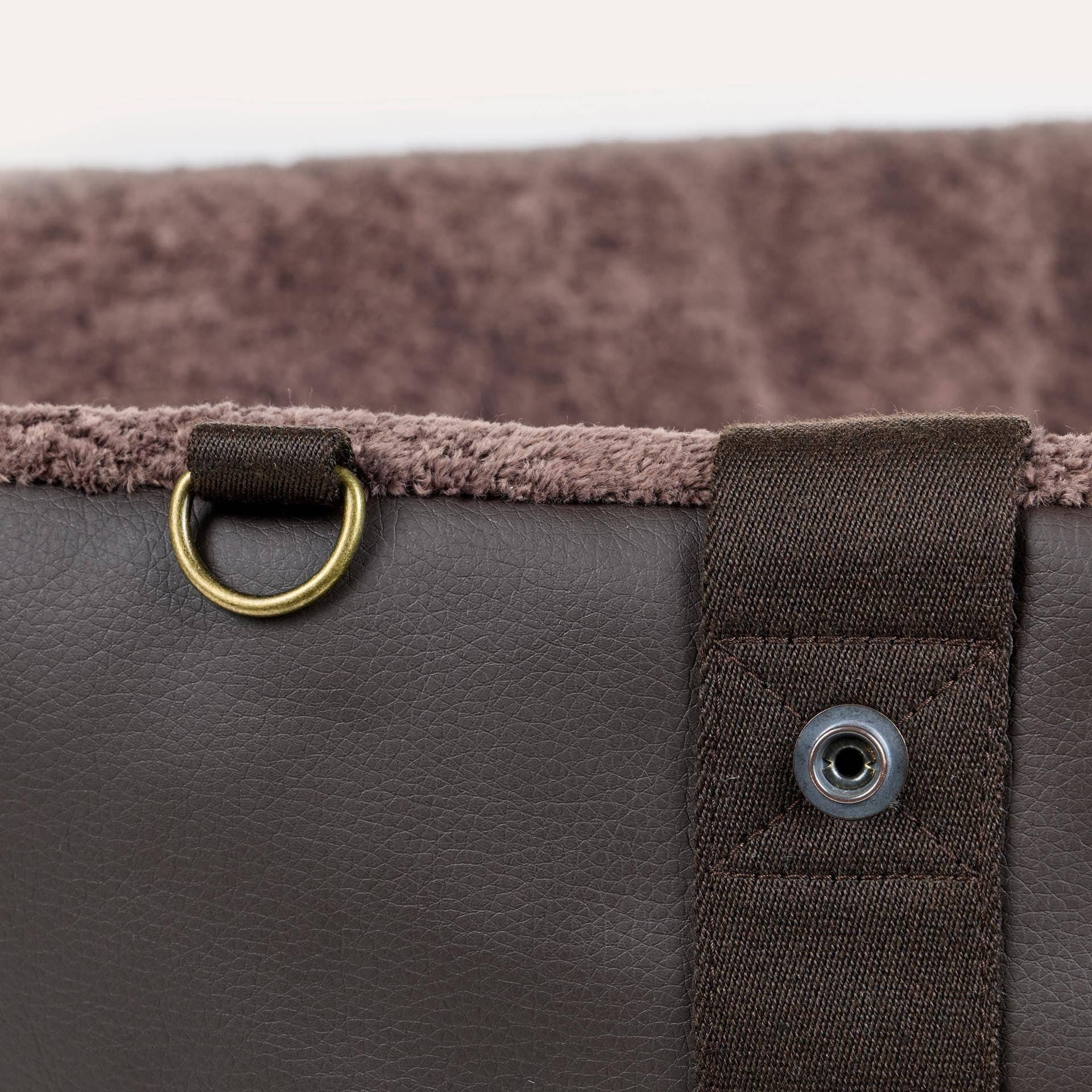 Leopold's Finest Hundereisetasche & Hundeautositz